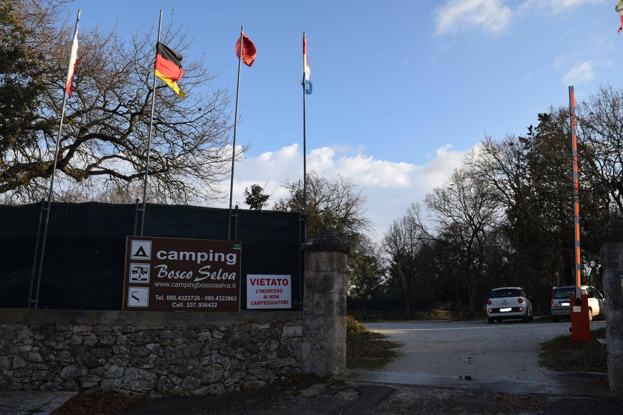 Villaggio Camping Bosco Selva Alberobello Exterior foto